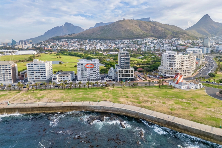 2 Bedroom Property for Sale in Mouille Point Western Cape